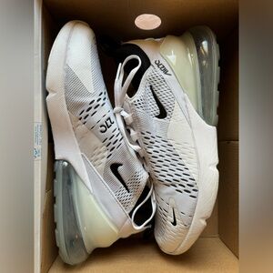 Nike Women's Air Max 270 Shoes | Women's Size 12 or Men's Size 10